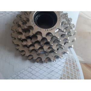 Détail pignons roue libre SACHS 12-26 acier