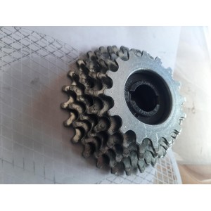 Vue latérale roue libre 6V Maillard 16-26