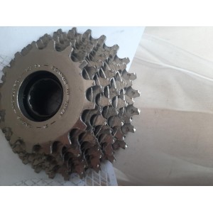 Détail sept pignons roue libre course Sachs Maillard 1991