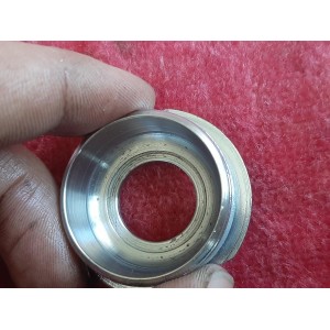 Superficie sin óxido cazoleta Stronglight 35x100 BP18