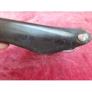Brooks Professional B78 saddle mounting rails close-up