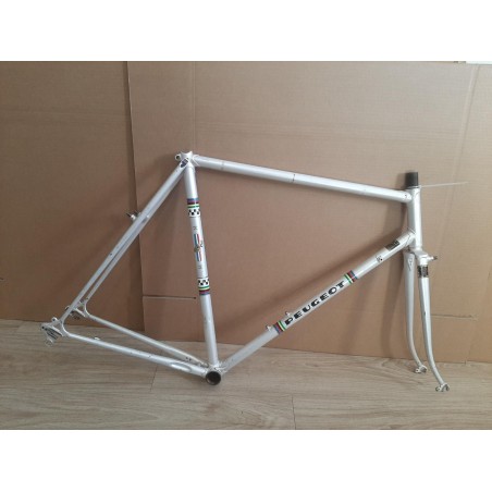 PEUGEOT PY10 FULL REYNOLDS 531 Fahrradrahmen 2705g 52×53cm 126mm BFFF 🇫🇷 D4