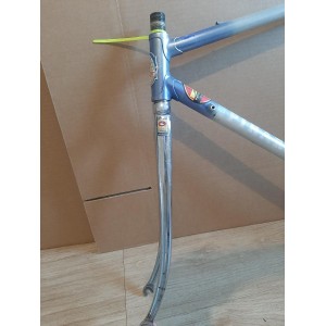 Telaio bici Artisanal 2535g 54.5*53.5cm 123mm BFFF, ammaccatura (vedi foto 19) D09