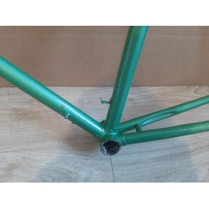 Cadre velo MANUFRANCE RANDONNEUSE HIRONDELLE 650 3295 57.5×58.5 122.4mm BFFF