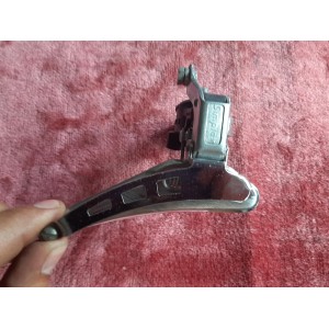 Simplex DV11 front derailleur clamp area detail