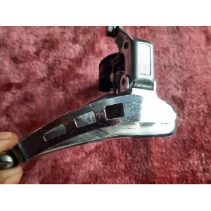 Détail cage dérailleur avant Simplex DV11