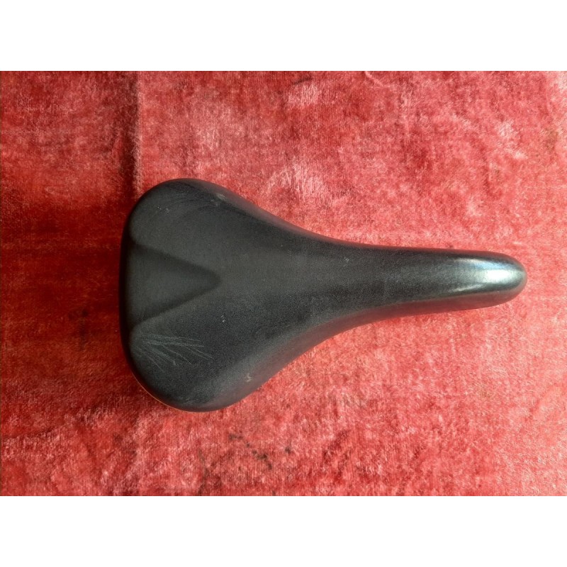 Selim Selle Royal MADE IN ITALY Eroica SE27 | Street of