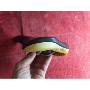 Selle Royal Vintage Bicycle Saddle MADE IN ITALY Eroica SE27