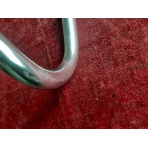 Guidão Cinelli Italia 26,2-380mm – marcação e superfície