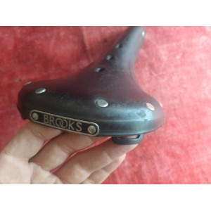 Vintage Brooks Saddle for Touring Bike Italy Eroica SE22