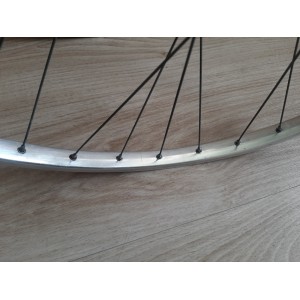 Détail fixation moyeu SUPER CHAMPION