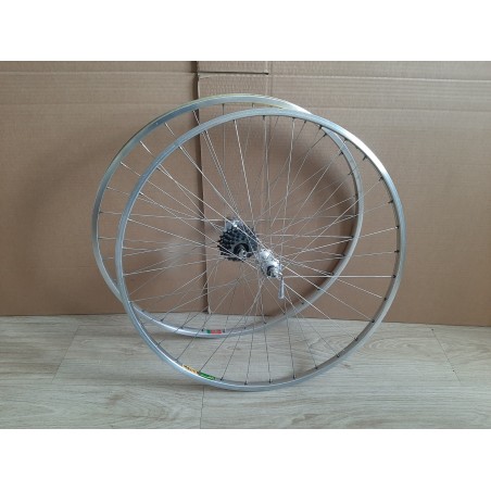 Mavic MA2 700C Felge mit Campagnolo Record Nabe – Vorderrad RO32