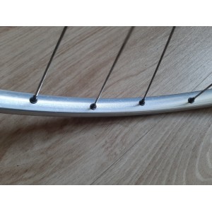 Mavic MA2 700C clincher wheelset quick-release detail