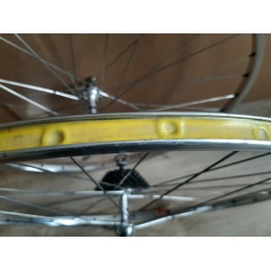Mavic MA2 700C clincher wheelset non-drive side detail