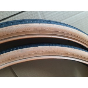 Michelin 650x44B SEMI CONFORT tyre tread and shoulder view