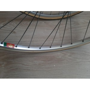 SHIMANO 105 hub body MAVIC MA2 700c wheel detail
