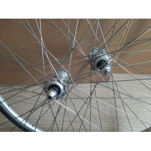2 SUPER CHAMPION MIXTE 700c Wheels Mavic 510 Hubs Vintage Bike Eroica RO23