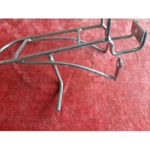Detalle anclaje portaequipajes SPÉCIALITÉS TA vintage turismo