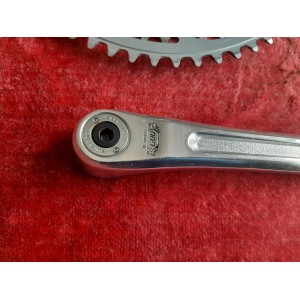 SHIMANO ARABESQUE chainset 42-52T engraving close-up