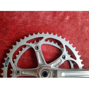 SHIMANO ARABESQUE double chainset 42-52T underside view