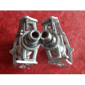 Vue arrière de la pédale Lyotard 65 DURAL aluminium vintage