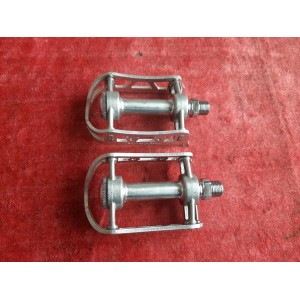 Lyotard 65 DURAL Pedale M14x1,25 Tourenrad Oldtimer gebraucht