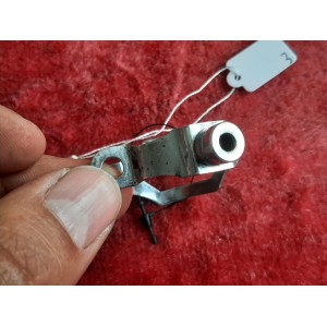 Detalhe do colar SIMPLEX AV/AR em aço para transmissão de bicicleta antiga