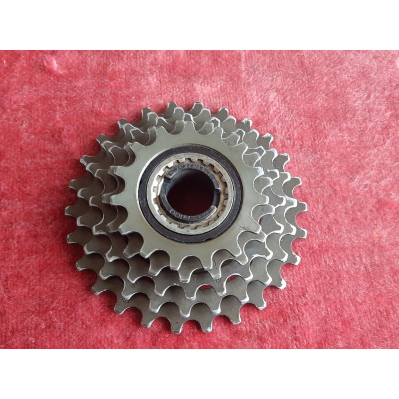 Roue libre 5V MAILLARD SUPER 700 1985 vue de face, pignons 15-26