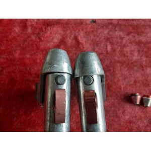 ALTENBURGER LF18 lever pivot and body close-up