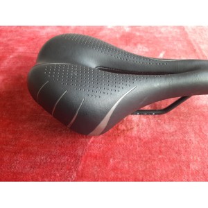 Sella per bici classica in buone condizioni, profilo