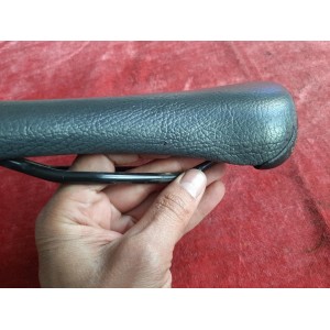 Selim SUPRA bicicleta antiga estrada, vista traseira