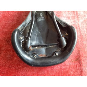Selle SUPRA vélo de course - détail arrière