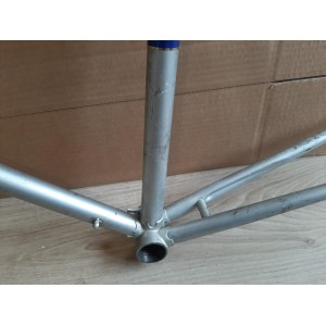 Sitzstreben und Bremssteg am Liberia 55cm Rahmen