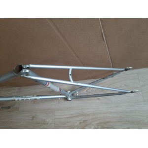 Cuadro de bicicleta LIBERIA 3325g 55×57cm 125mm BFFF antiguo eroica