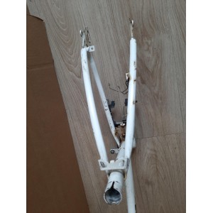 Telaio PEUGEOT NS 500A, zona scatola movimento centrale