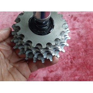 2 bujes SHIMANO ARABESQUE 600 EX 16-24 vintage 36 taladros MY6