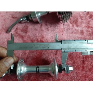 2 bujes SHIMANO ARABESQUE 600 EX 16-24 vintage 36 taladros MY6