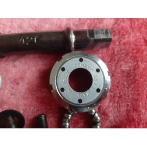 Boitier de pedalier NERVAR OFMEGA 35x100 FR 126mm velo triple plateaux BP24