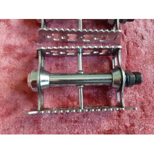Pedais Lyotard 36 Vintage Aço – Rosca 14x1.25 para Peugeot