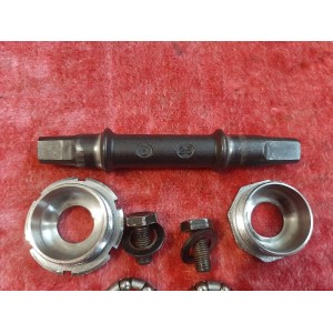 Eje de pedalier STRONGLIGHT 35x100 francés 125mm, bicicleta con triple plato BP7