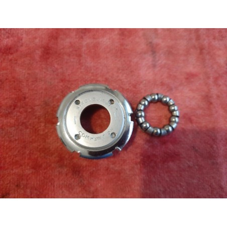 STRONGLIGHT Competition left bottom bracket cup 35x1 steel front view