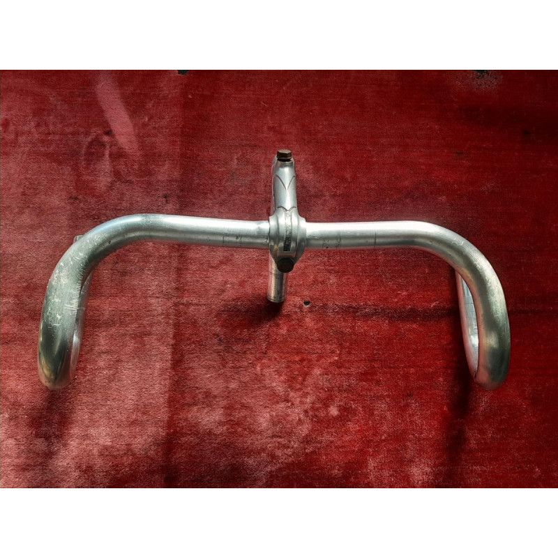 Manillar PHILIPPE touring 1950 Routens Charrel – vista frontal del conjunto potencia-manillar