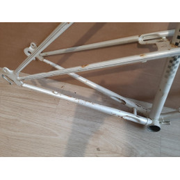 Pattes de dérailleur arrière entraxe de moyeu 122 mm