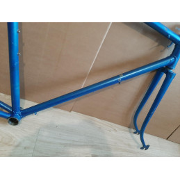 Fork crown and classic steerer tube threading