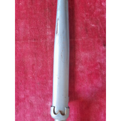 Steerer tube length measurement showing exactly 166mm