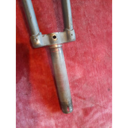 Fourche en acier pour cadre de velo 826g 25×100 700 140mm 🇫🇷 R11