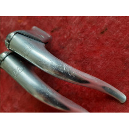 Matching pair alignment of vintage French brake levers