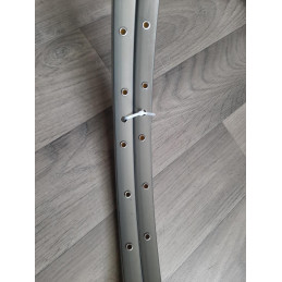 Cerchio MAVIC MA40 grigio scuro – vista posteriore