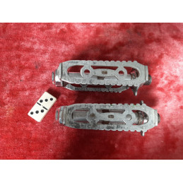 Pedais Lyotard 460 D – vista da rosca M14x125 francesa