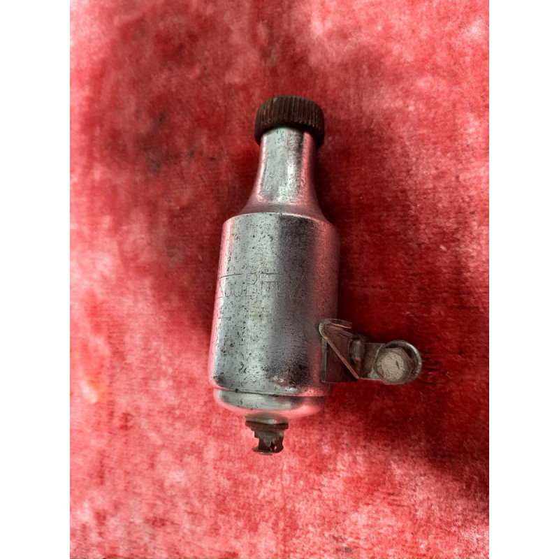 Dynamo SOUBITEZ 1950 6V pour vélo randonneur vintage, vue générale